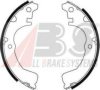 TOYOT 4762016010 Brake Shoe Set